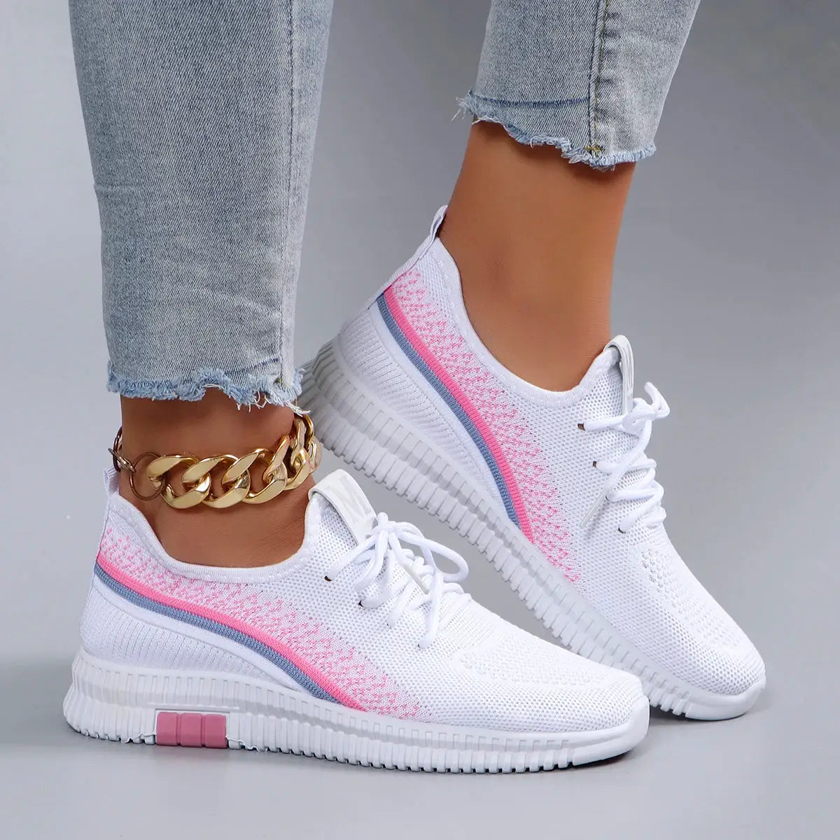 SwiftStride Womens Summer Breathable Mesh Flat Shoes Lightweight Casual Sneakers For All Day Comfort
