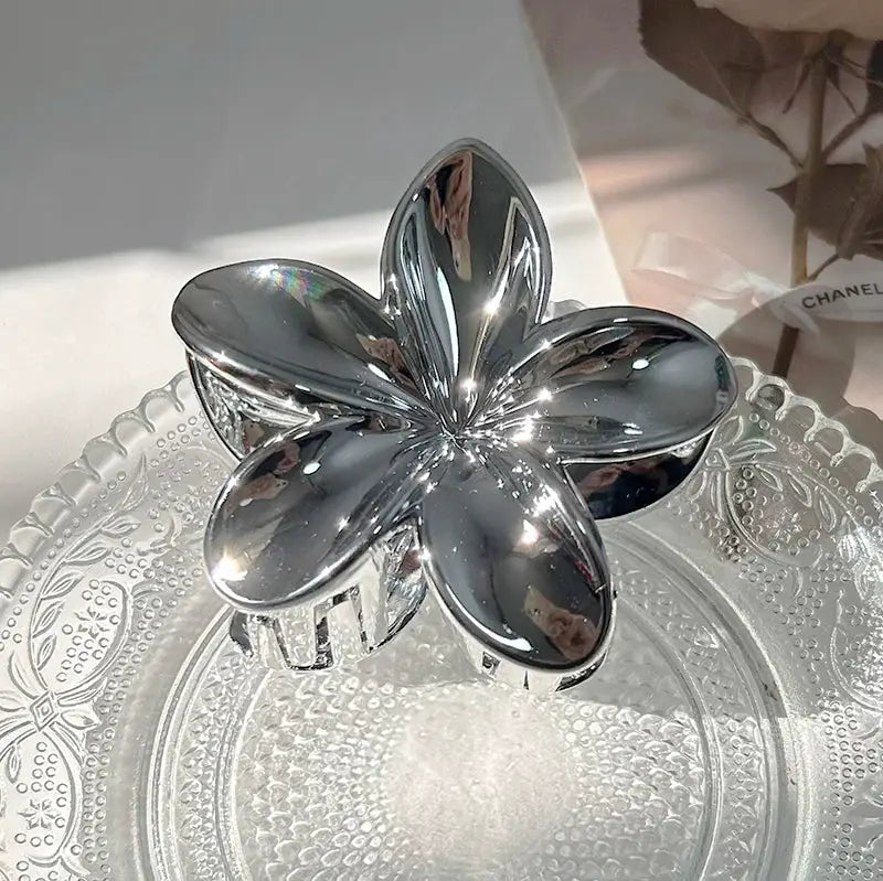 Boho Bloom Fashion Flower Hair Clips For Women Large Claw Hairpins With Secure Hold