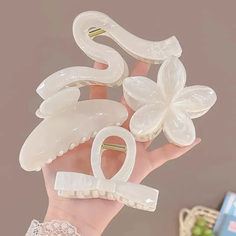 Korean Hawaiian Flower Crab Hair Clips For Girls Lightweight Durable Beach Accessories Trendy Beachwear