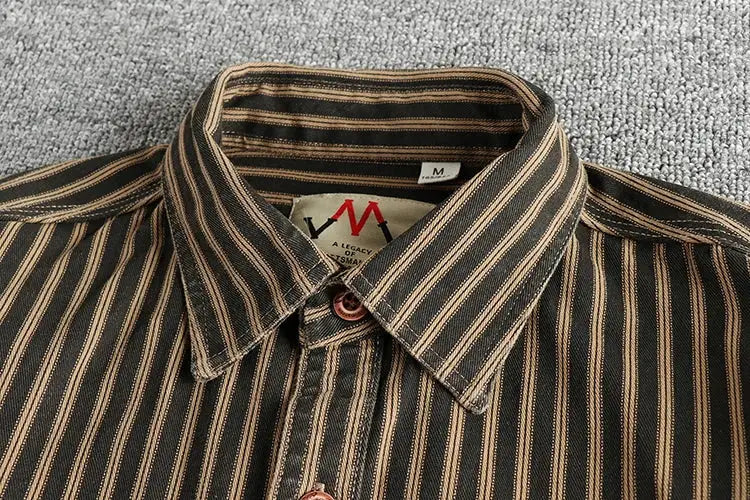 Striped long-sleeve lapel shirt from Simples Market, beige-black retro pattern, button-down collar.