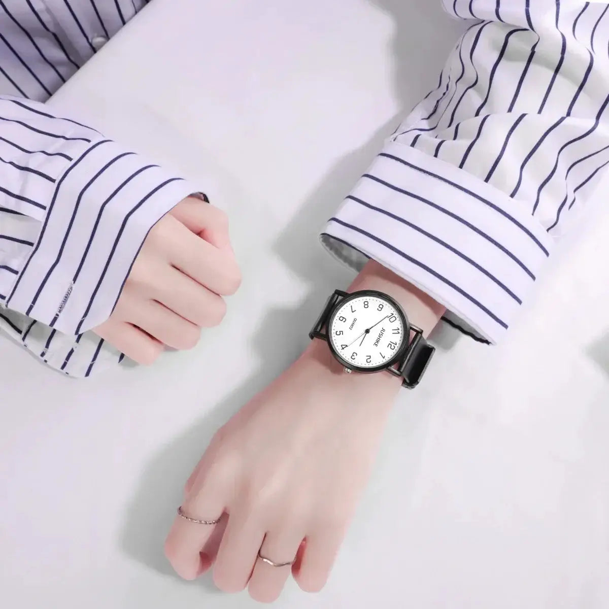 NovaTime Minimalist Black And White Women Quartz Watch With Vegan Leather Strap For Everyday Wear