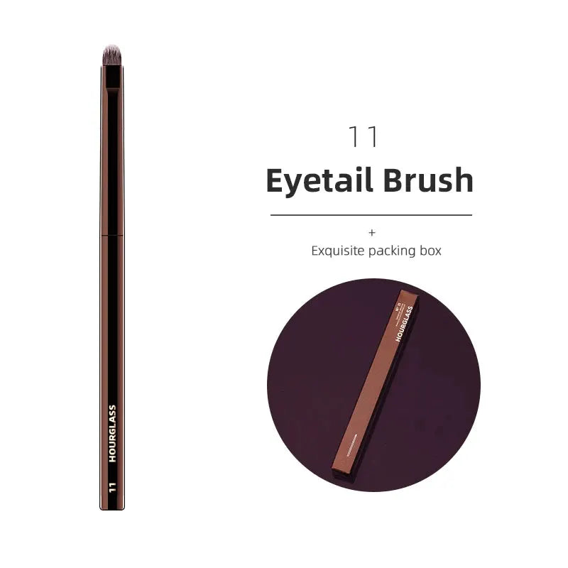 Hourglass All In One Sculpting Brush Versatile Multi Use Tool For Powder Foundation Concealer Blush Bronzer