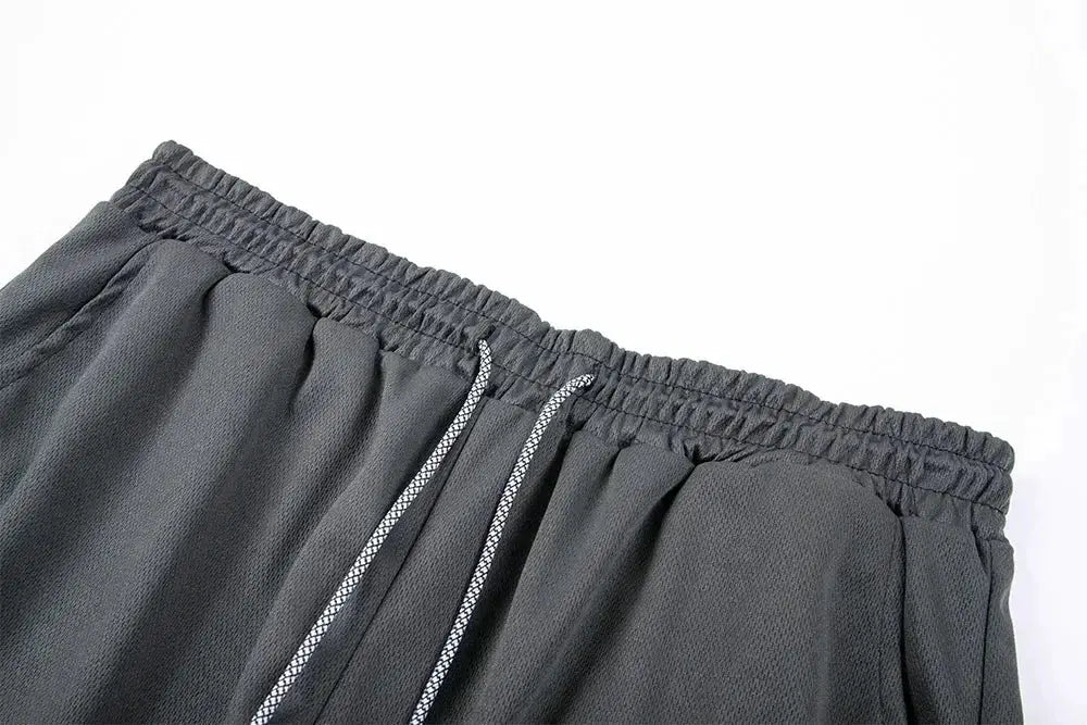 Men's sports shorts, gray with elastic waistband and white drawstrings, breathable quick-dry fabric, Simples Market