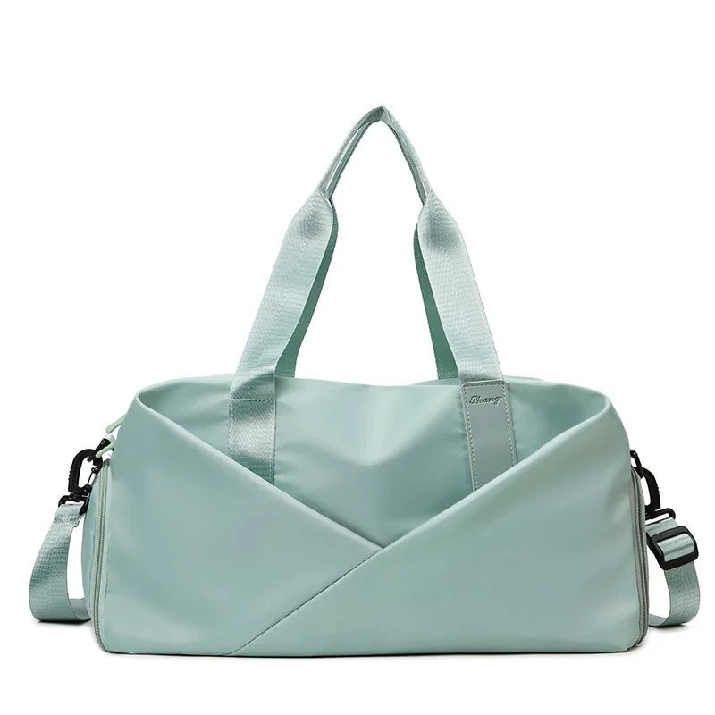 Simples Market mint-green fitness gym bag, large-capacity with dual handles and detachable strap.