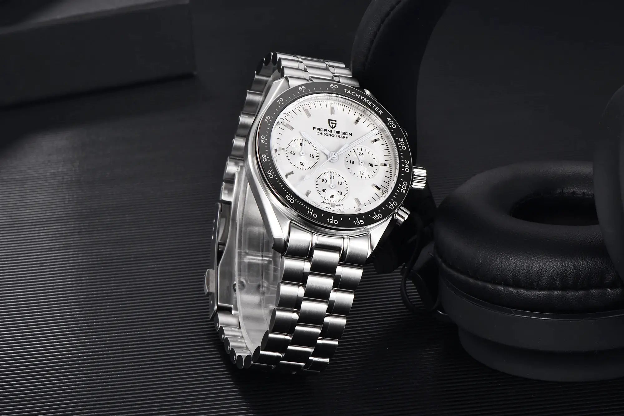 PAGANI DESIGN men's chronograph watch with stainless steel bracelet, white dial, black tachymeter bezel