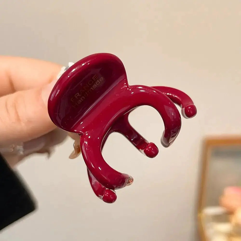 LuxeChic Parisian Hair Claw Clips Elegant Acetate Crab And Shark Clips For Women And Girls Retro Style