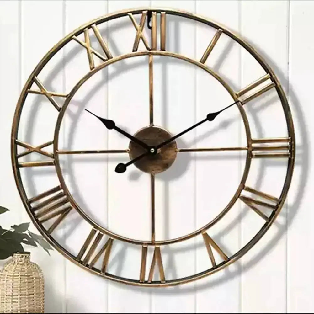 Wall clock Simples Market, round vintage bronze metal with Roman numerals