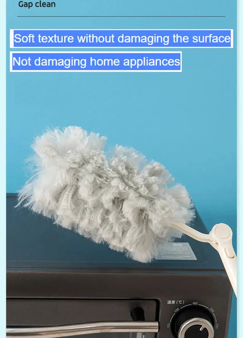 Extended pole dust collector with disposable white microfiber cloth head by Simples Market