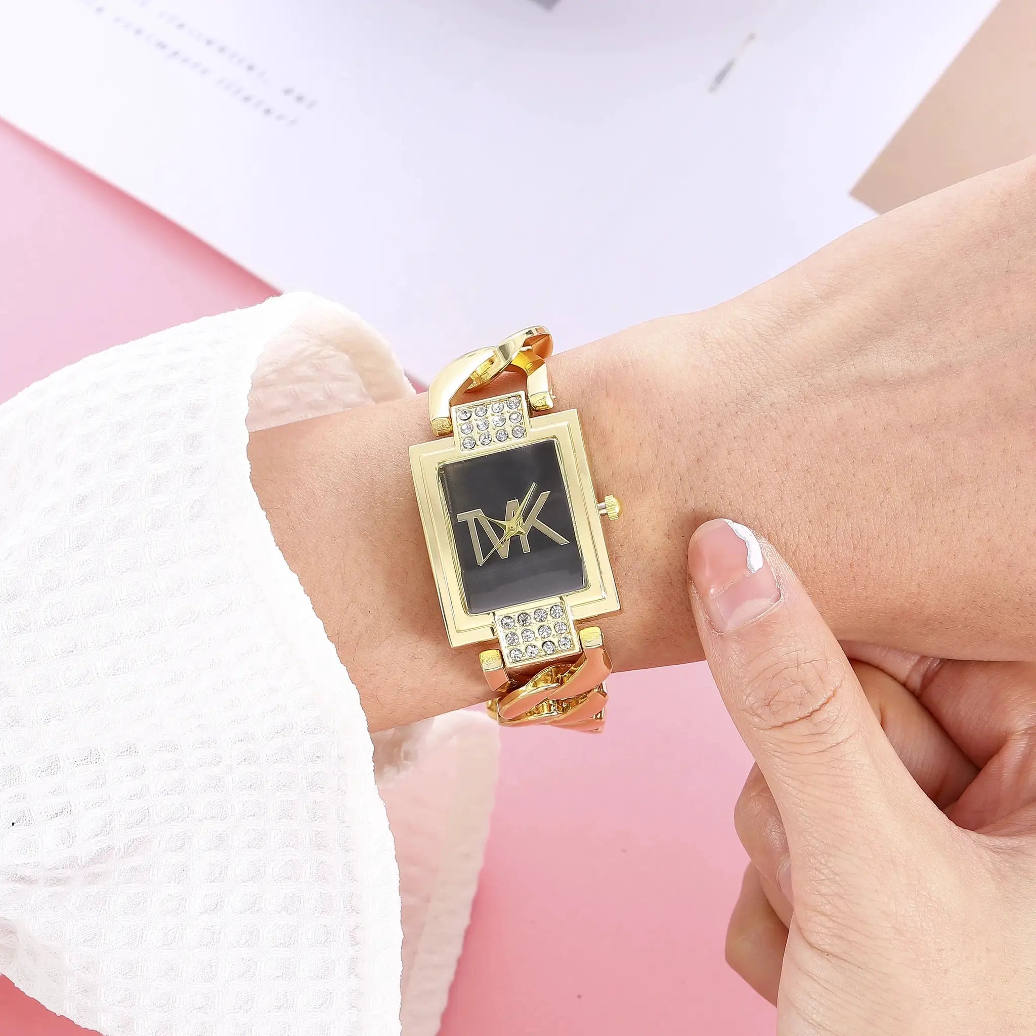 Luxury Brand Womens Square Quartz Watch With Metal Strap Elegant Minimalist Design For Women
