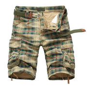 Men's green plaid cargo shorts by Simples Market, knee-length Bermuda style with belt