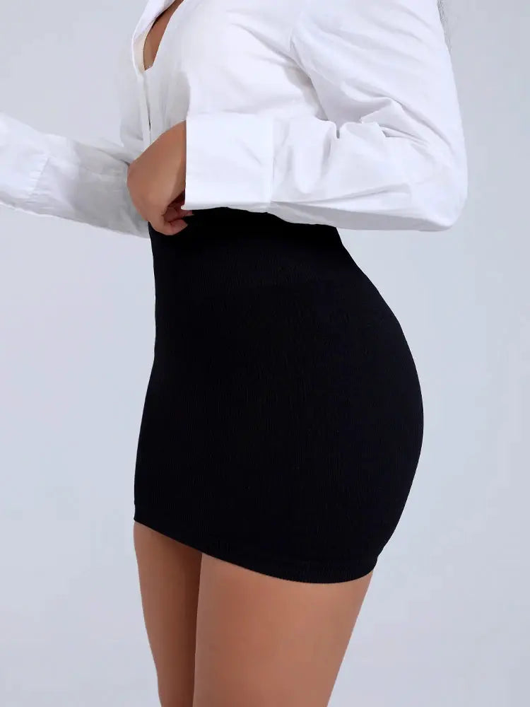 Women ribbed high-waist black mini pencil skirt, Simples Market, stretchy knit, office-appropriate.