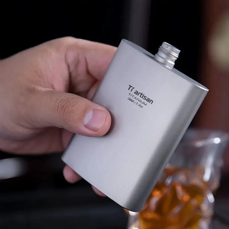 Tiartisan titanium hip flask 100ml silver pocket whiskey flask for outdoor camping