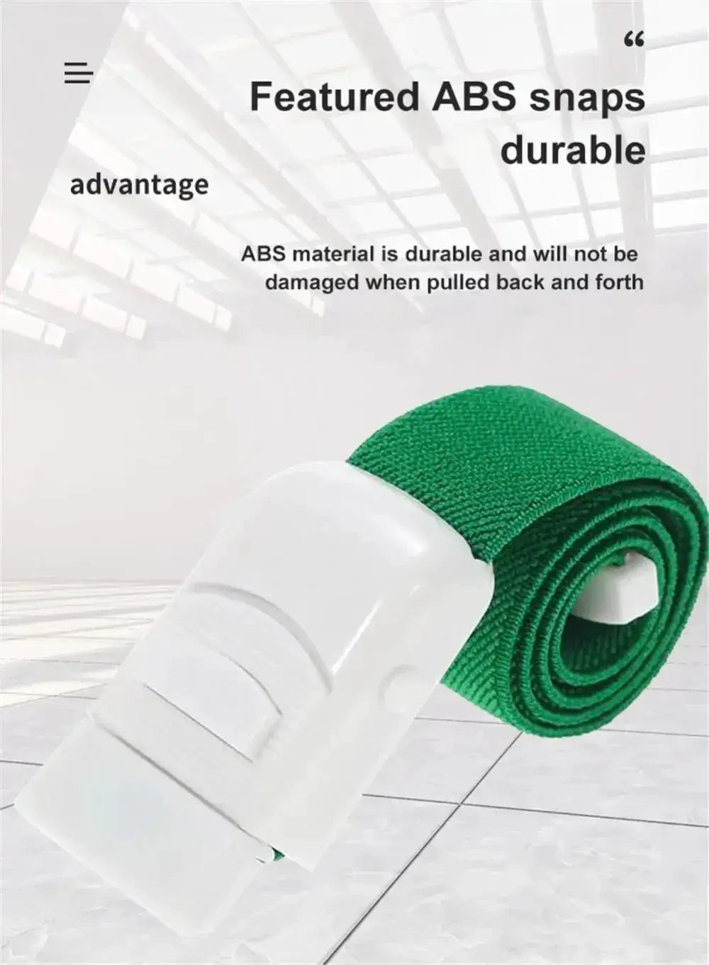 Emergency lock tourniquet with green strap and white revolving buckle, Simples Market first aid kit