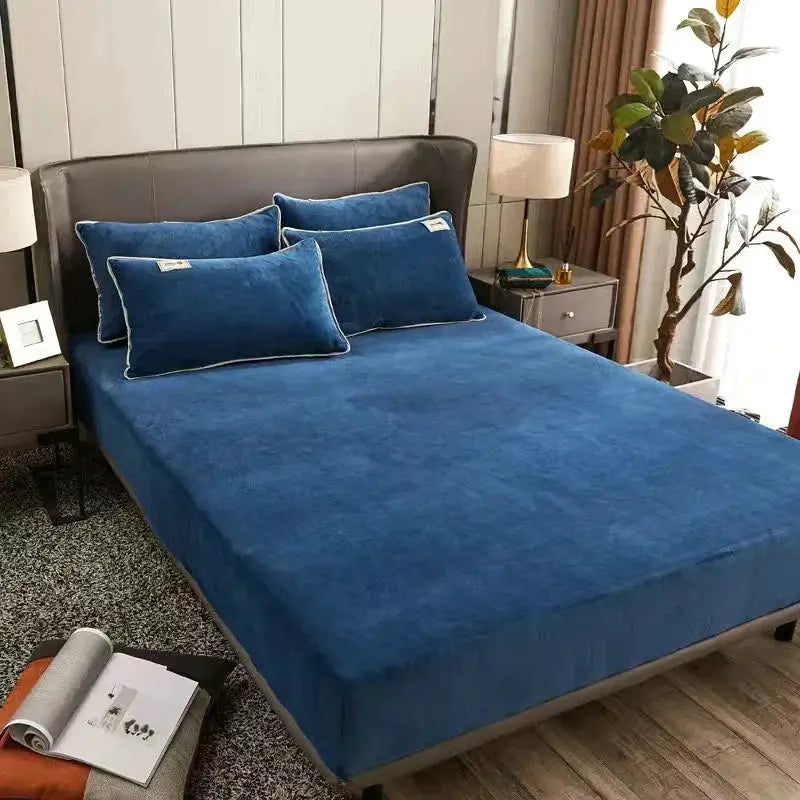 Simples Market AISIRUI blue plush fitted sheet with elastic corners for double bed