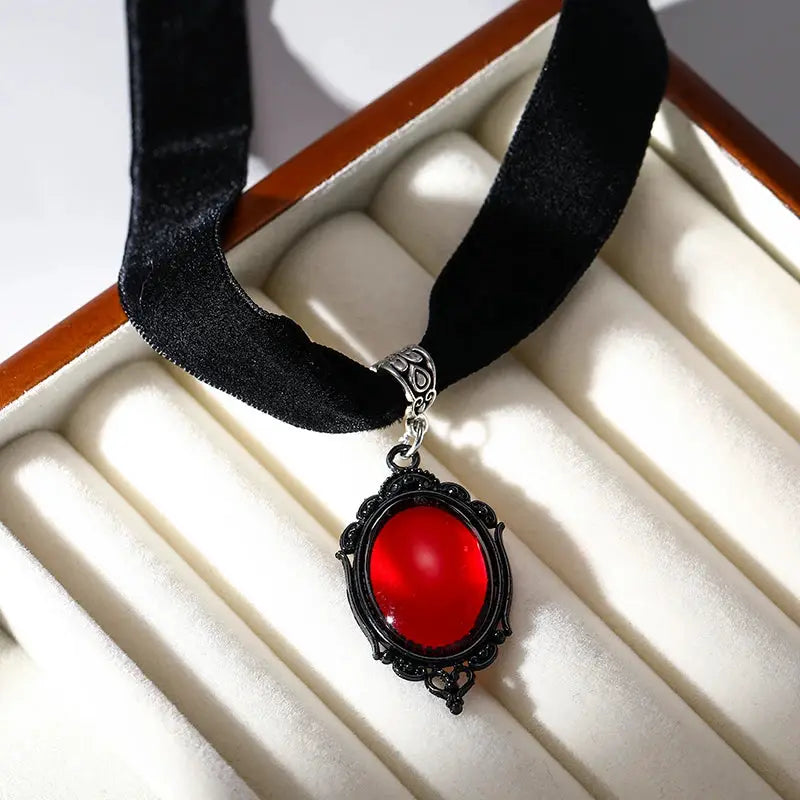 Gothic Witch Blood Red Pendant Choker Necklace For Women Vintage Black Velvet Jewelry Accessory