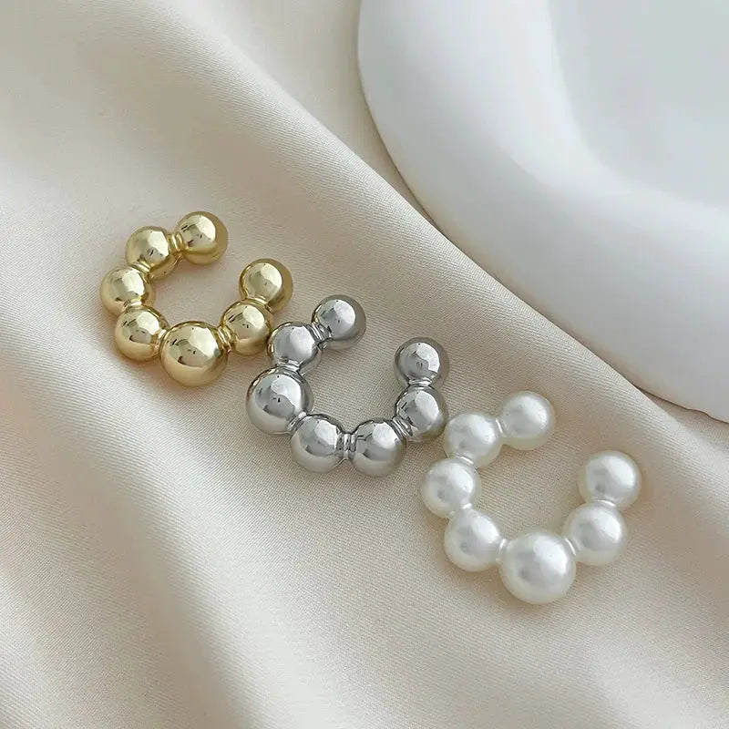 Punk Vintage 3-piece C-shaped ear clip set in gold, silver, and pearl acrylic beads
