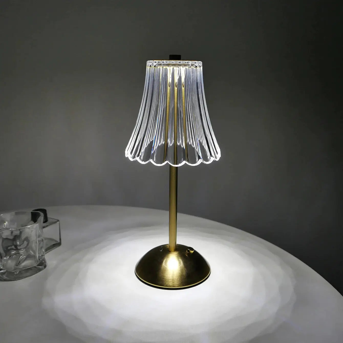 Crystal retro table lamp with ribbed glass shade and brass base