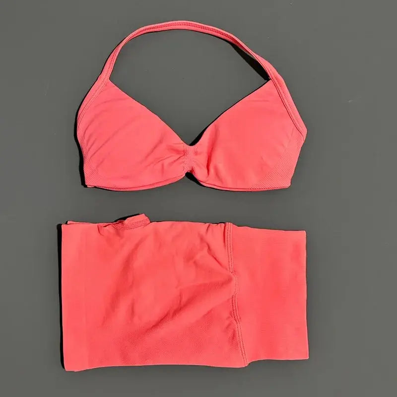 Histello 2 Piece Women Yoga Set Strappy Bra Top Scrunch Shorts