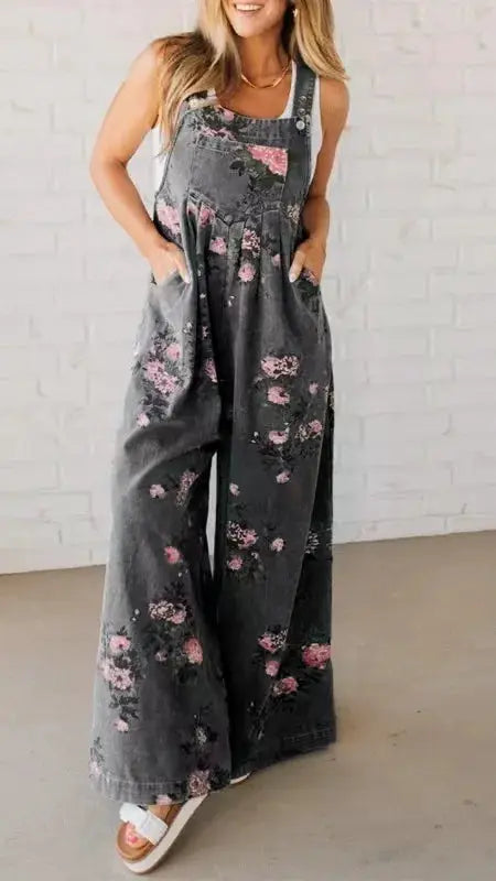 Denim floral print sleeveless jumpsuit for women by Simples Market with pockets and wide-leg pants