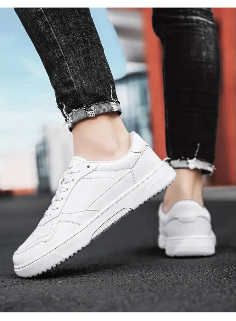 Simples Market men's casual white sneakers, lace-up athletic trainer with stitched panels and chunky sole