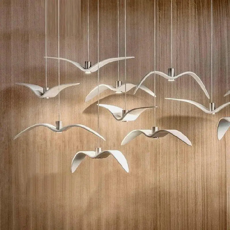 Simples Market seagull-design LED pendant lamp cluster with white bird-shaped shades for ceiling luminaire