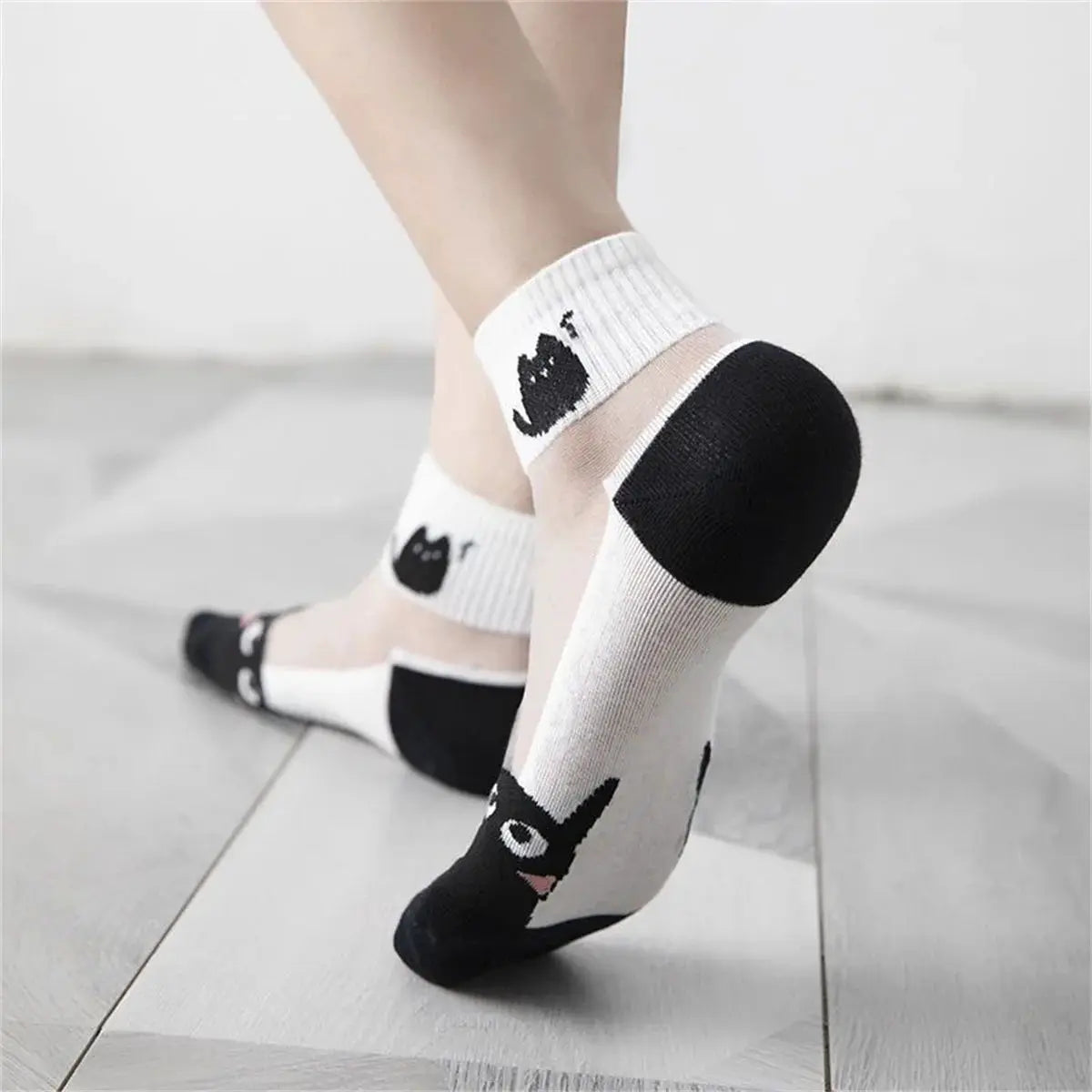 Dreamlikelin 5 Pairs Pack Breathable Summer Socks Black And White Cat Pattern Short Socks For Women