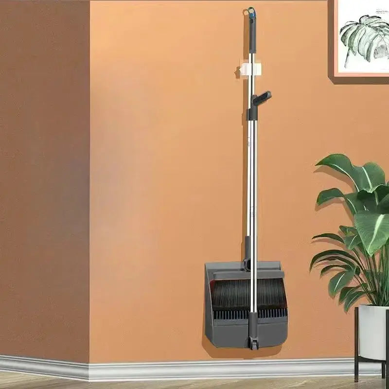 Simples Market broom and dustpan set with folding handle, wall-mounted storage, gray dustpan and black broom head