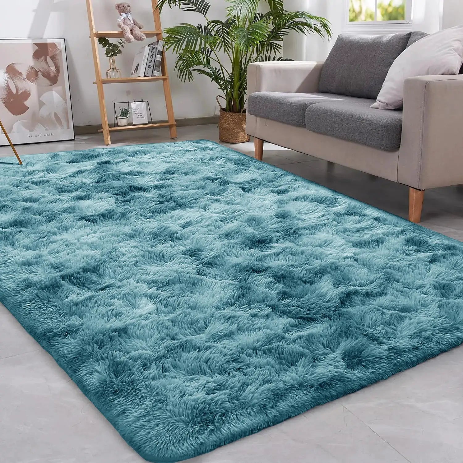 Teal shaggy rug by Simples Market for living room or bedroom, plush floor carpet