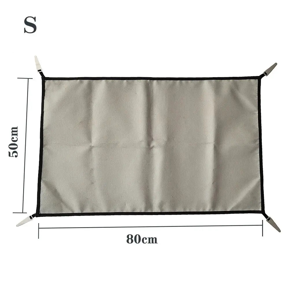 Simples Market camping fireproof grill mat, 80x50 cm, gray flame-retardant cloth with black trim and four corner clips