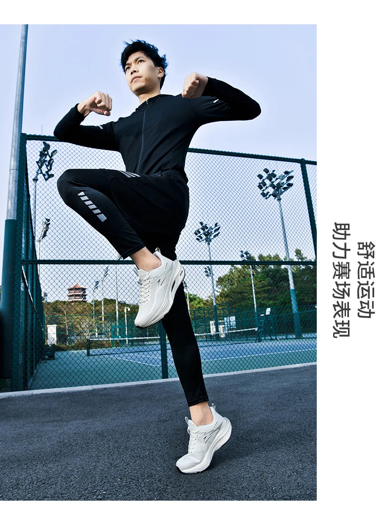 Men's running shoes, white lightweight sneakers with breathable air cushion for outdoor training.