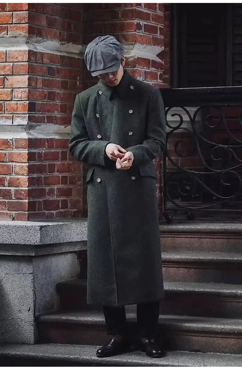 Men's green wool double-breasted long coat for autumn/winter, luxury English-style overcoat