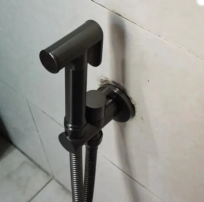 Simples Market handheld black bidet shower head with flexible metal hose and wall mount