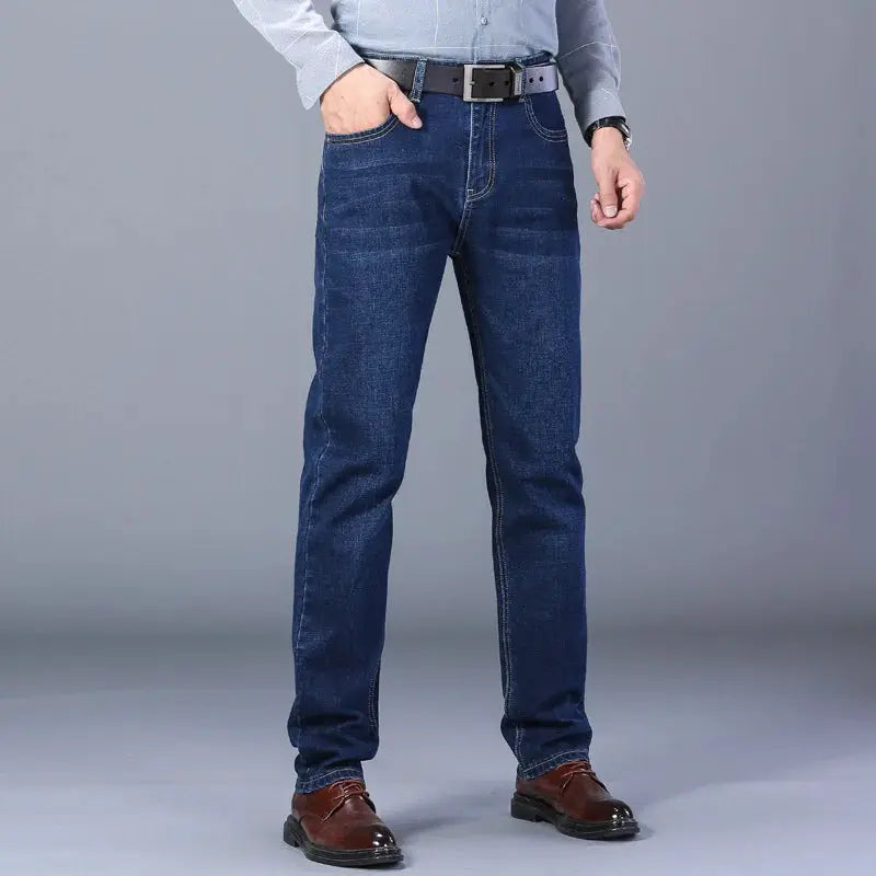 Men's straight-leg dark blue denim jeans with contrast stitching