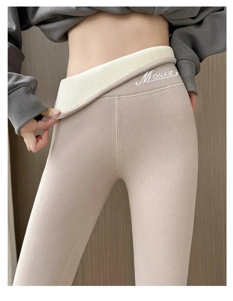 Winter cashmere leggings for women, beige high-waist, fleece-lined interior and stretchy fit