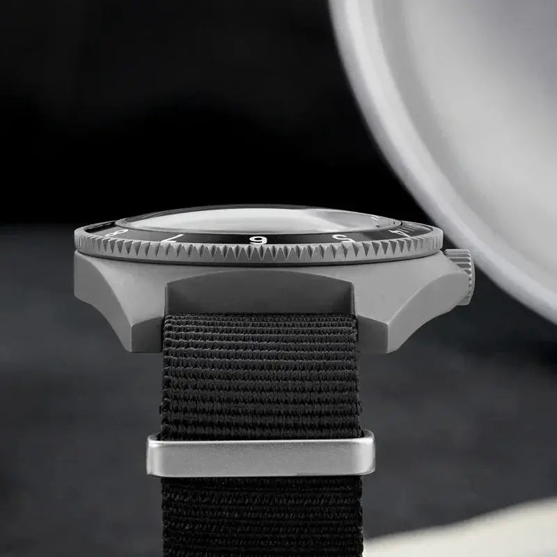 Watchdives WD1972 quartz watch with black nylon strap and grey case