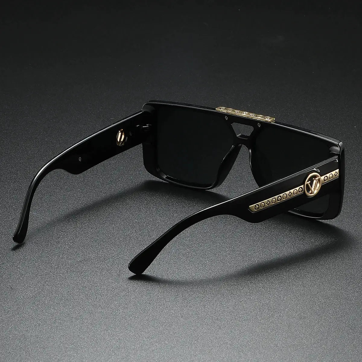 Men's Classic Retro Black Square Frame Sunglasses With Exquisite Temple Pattern Decoration Fashionable And Trendy
