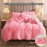 3-Piece Plush Duvet Cover Set by Simples Market in pink with 2 pillowcases and a duvet cover