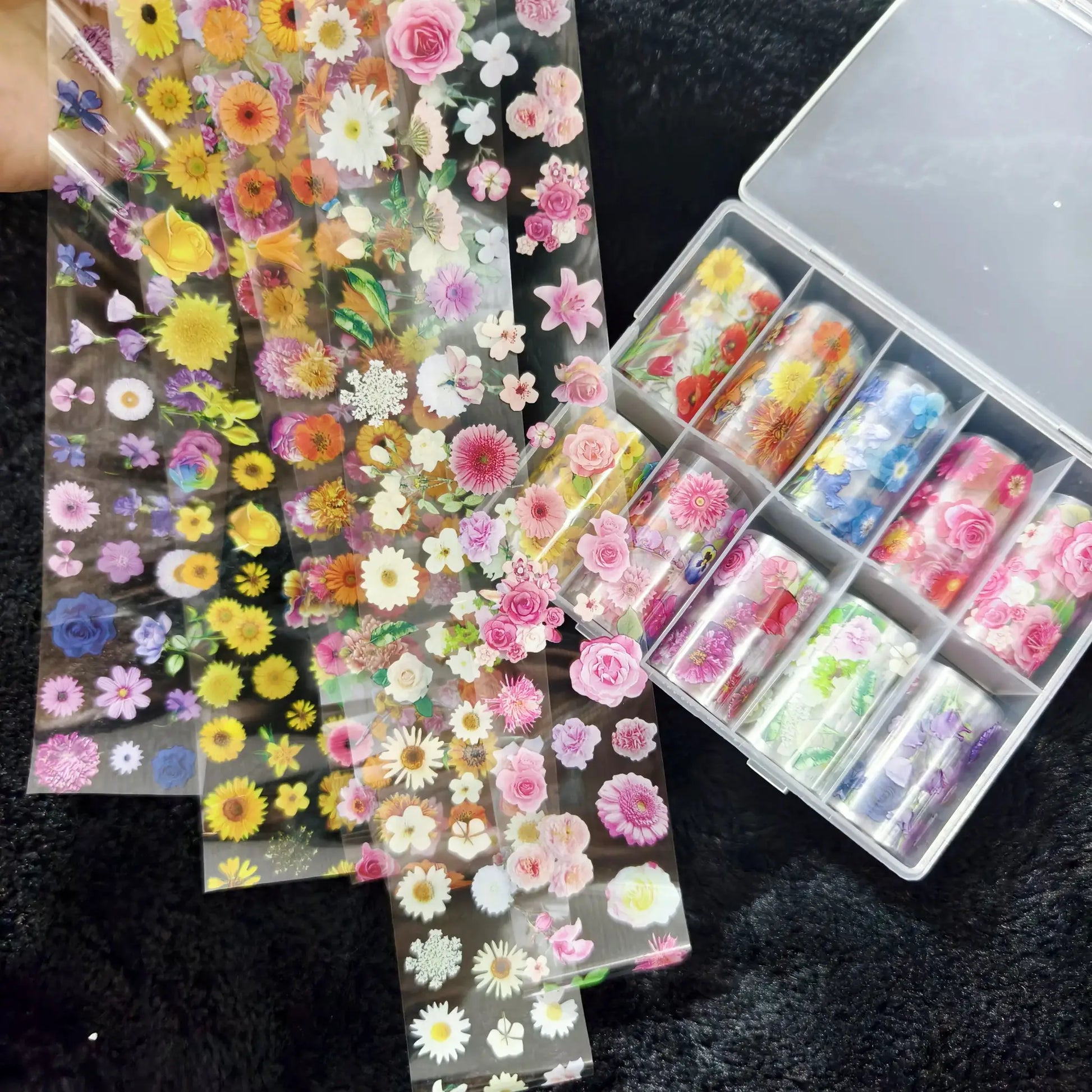 Nail art decals set: 10 rolls of colorful floral foil stickers by Simples Market