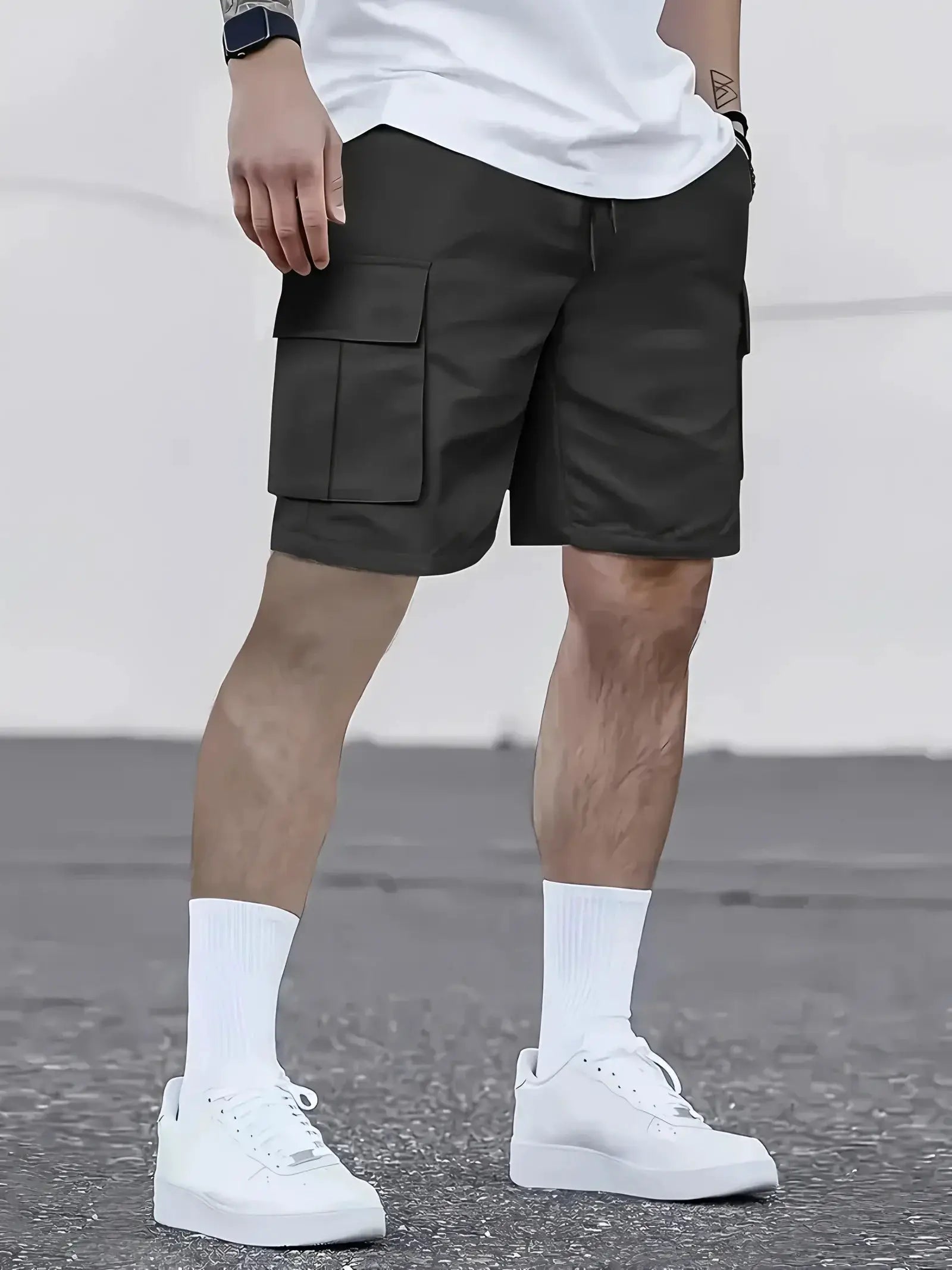 Men's work shorts Simples Market, dark gray cargo shorts with multiple pockets and elastic waistband