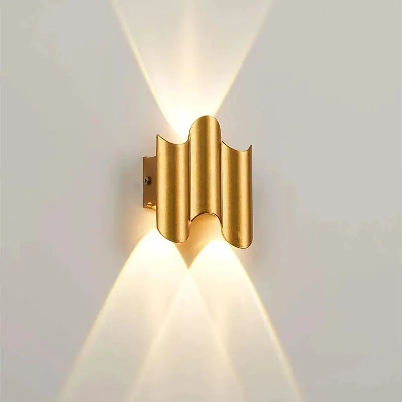 Aluminum golden LED wall light for outdoor use by Simples Market, IP65 waterproof porch garden sconce, AC110-220V.