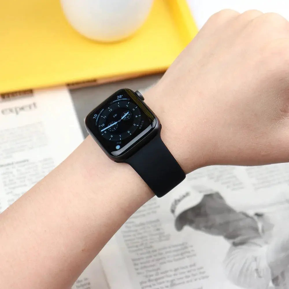 Silicone Apple Watch band, black sport strap for 38-49mm models (Series 8/7/6/5/4/3/SE/Ultra 2)