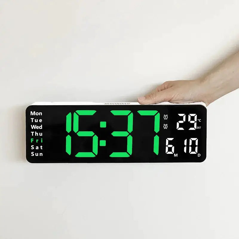 Simples Market large digital wall clock with green LED display showing week, date and temperature