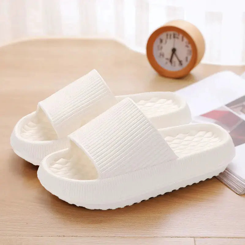 CloudWalk Women Thick Platform Cloud Slippers With EVA Sole And Pillow Cushioned Comfort Non Slip For Summer Beach Home