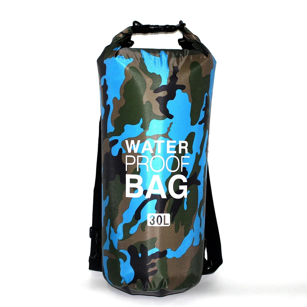 Dry bag waterproof 30L with blue camouflage pattern, roll-top closure and shoulder strap.