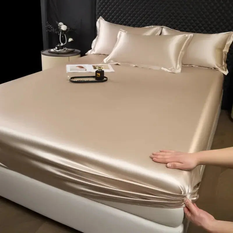 3-Piece Simples Market mulberry silk fitted sheet set with pillowcases in champagne beige