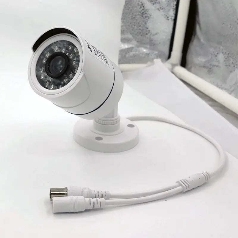 JIENUO 4K AHD CCTV security camera, white outdoor waterproof with infrared night vision