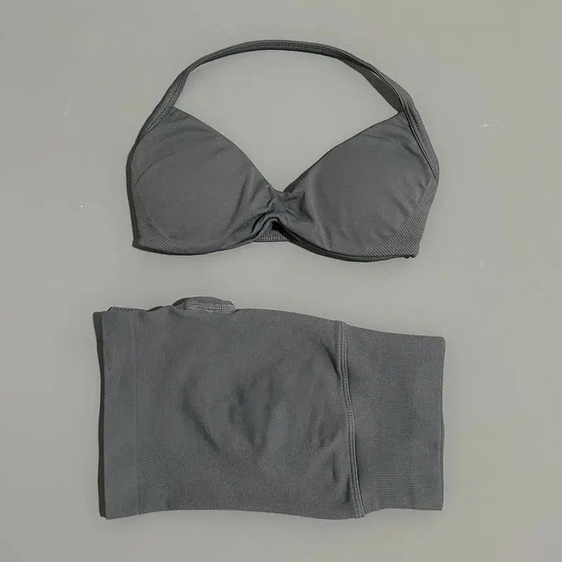 Histello 2 Piece Women Yoga Set Strappy Bra Top Scrunch Shorts