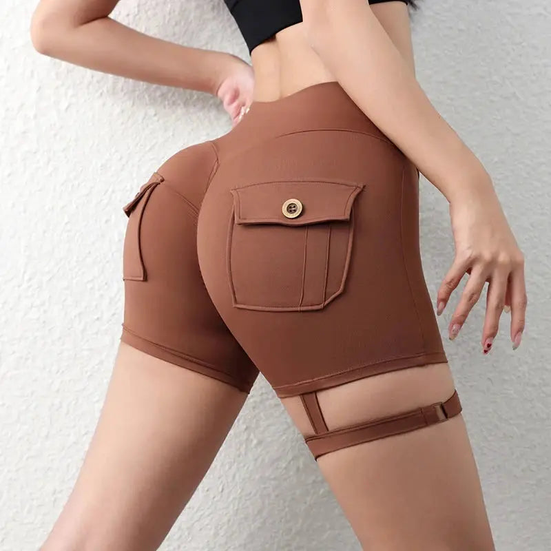 Peach Butt Fitness Shorts for Women brown cargo-pocket shorts with thigh strap Simples Market