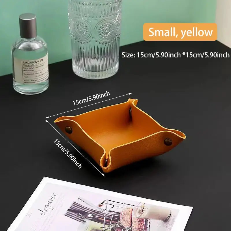 Leather Living Room Entry Key Storage Box and Cosmetics Sundries European Tray Desktop Organizer