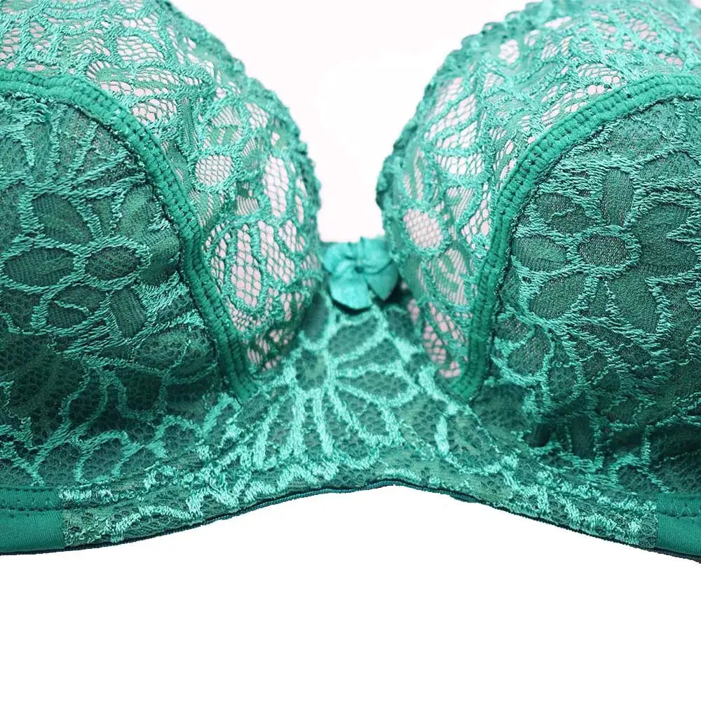 Plus size lace bra by Simples Market in teal green, underwire, floral lace pattern.
